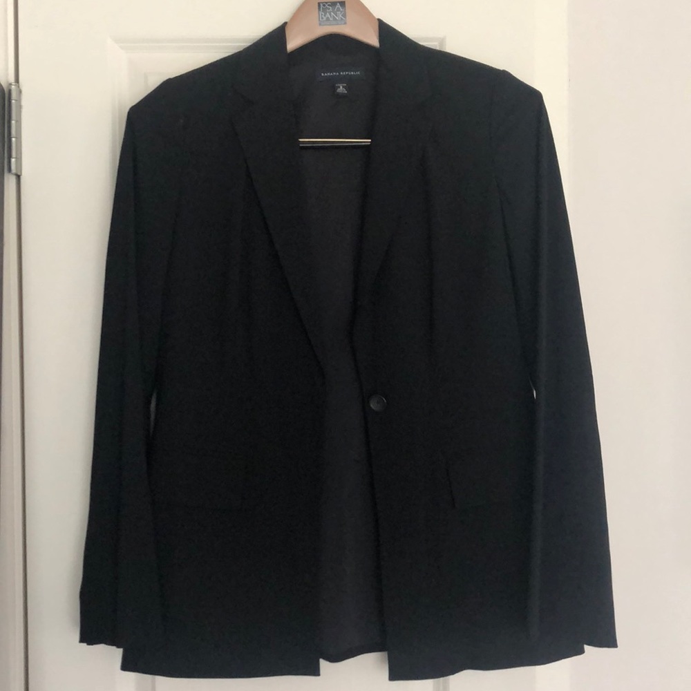Black Banana Republic suit